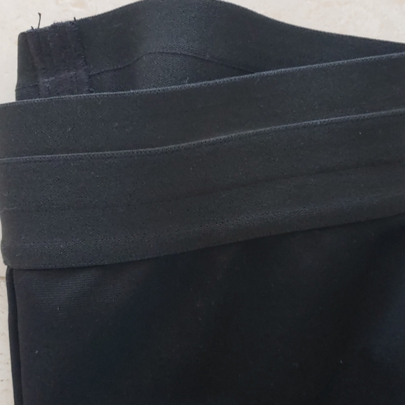 BCBG leggings - Picture 2 of 3